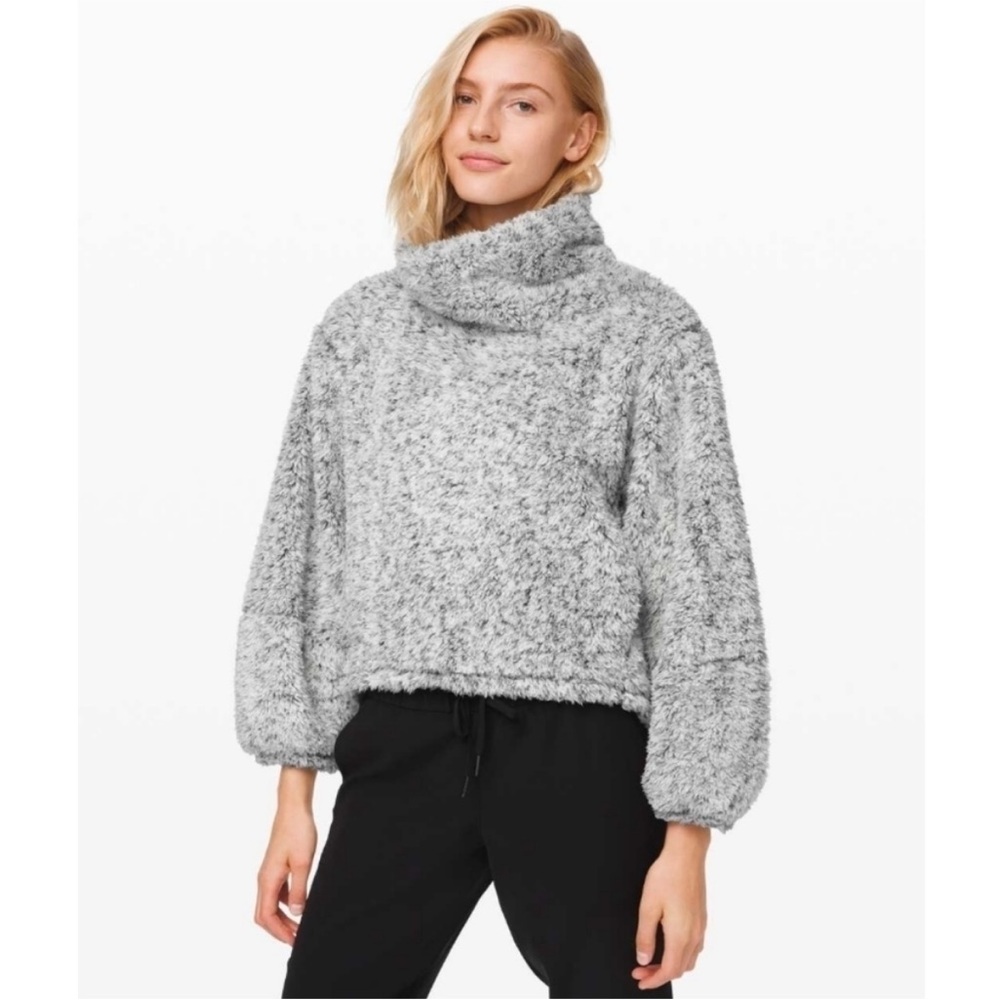 Lululemon Warmth Restore Sherpa Pullover Heathered White XS/S